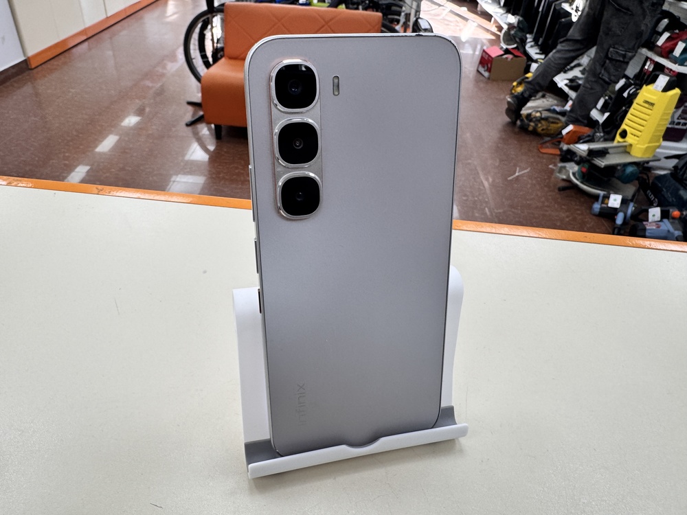 Смартфон Infinix Hot 60 Pro 8/256