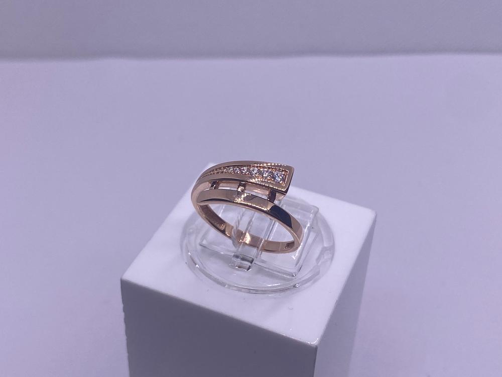 КОЛКМИ585 КОЛЬЦО С КАМНЯМИ (Au 585)