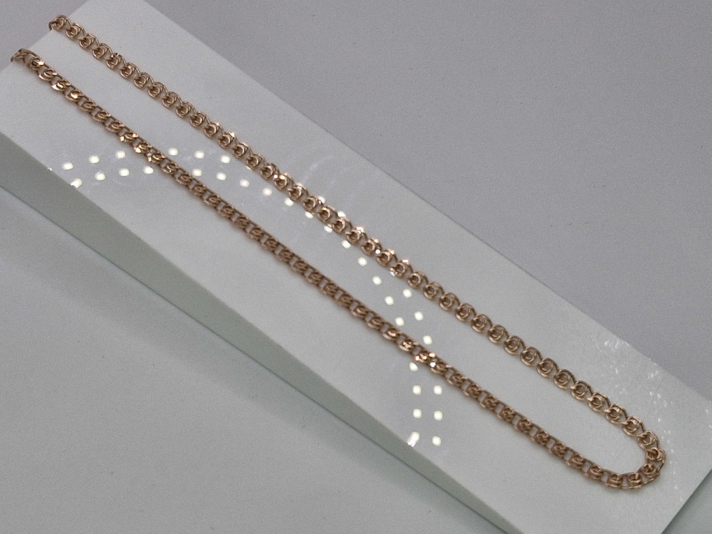 ЦЕПЬ ПУСТОТЕЛАЯ Лав (Au 585)