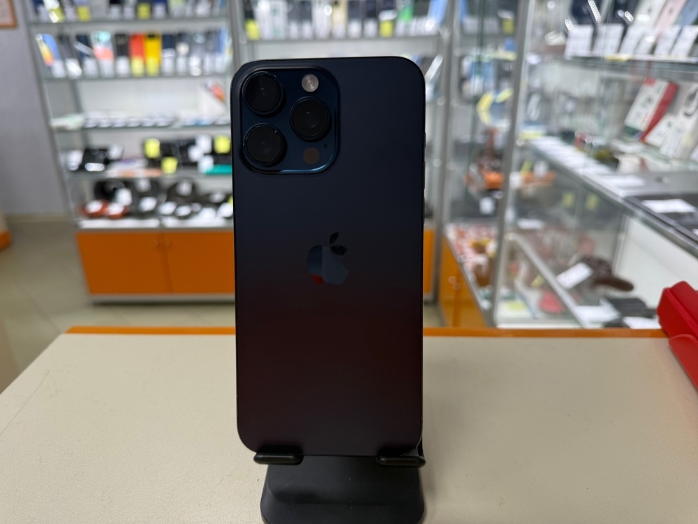 Смартфон Apple iPhone 15 Pro Max 256Gb
