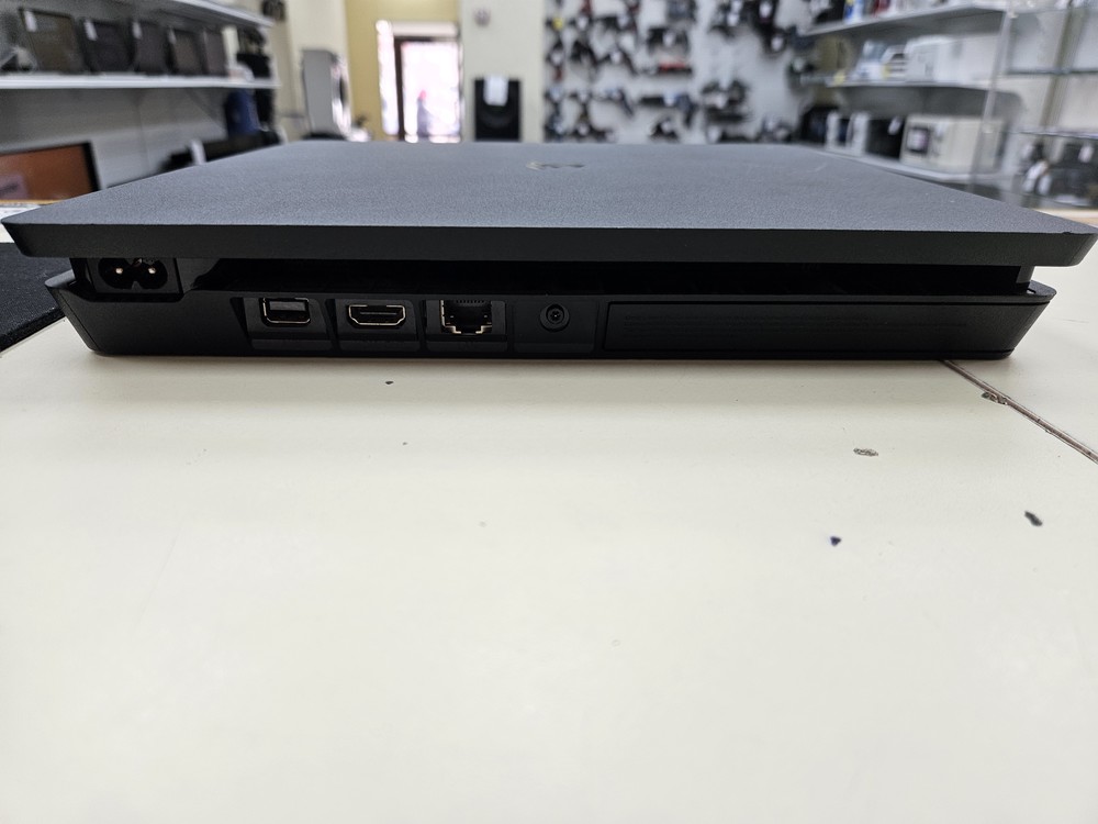 Игровая приставка PlayStation 4 Slim 1Tb