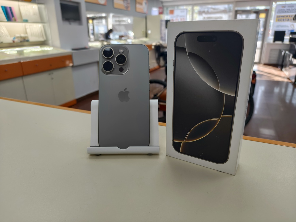 Смартфон Apple Iphone 16 Pro 128Gb