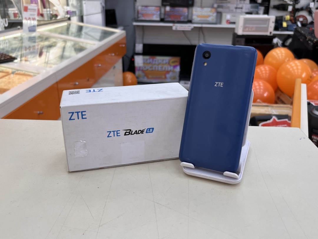 Смартфон ZTE Blade L8