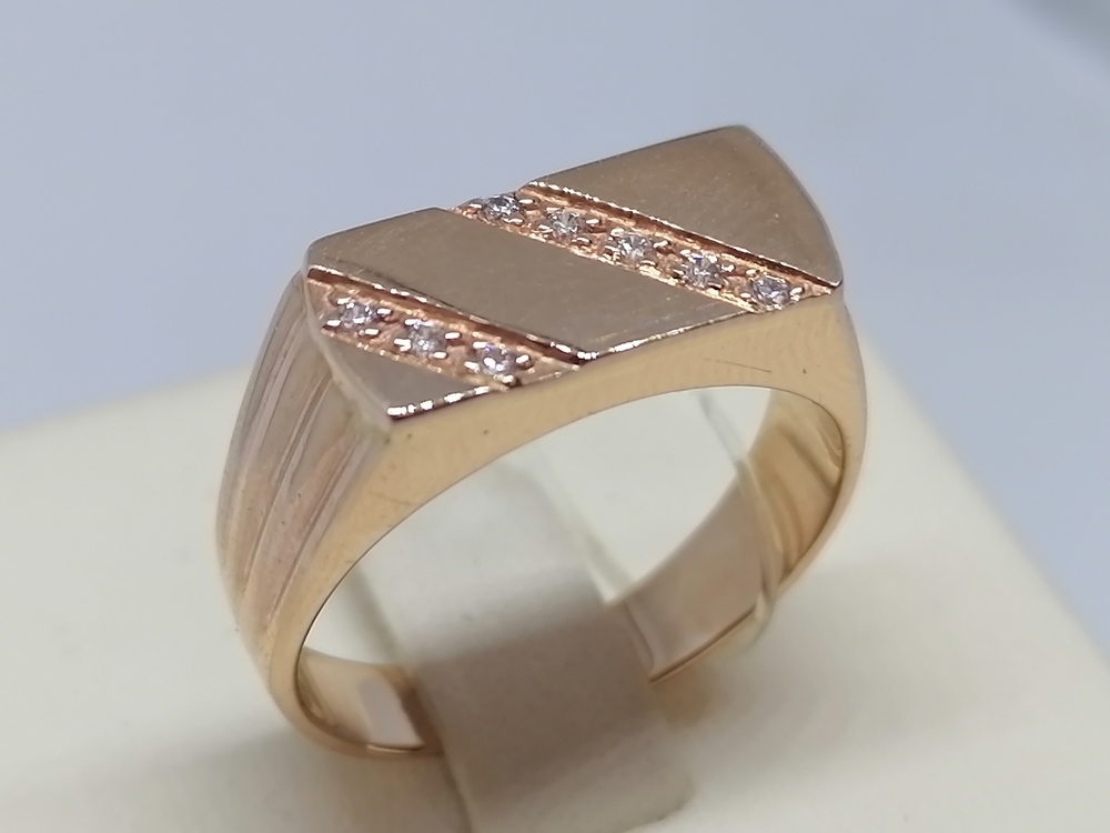 К20 КОЛЬЦО ПЕЧАТКА с камнями (Au 585)