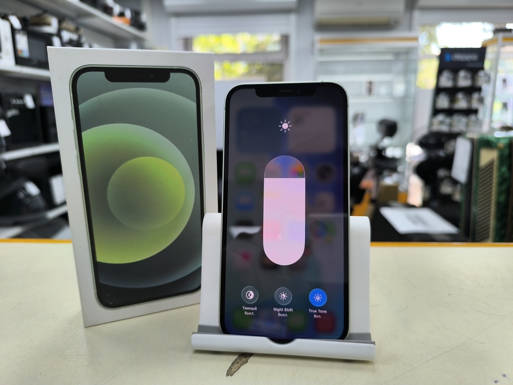 Смартфон Apple iPhone 12 128Gb