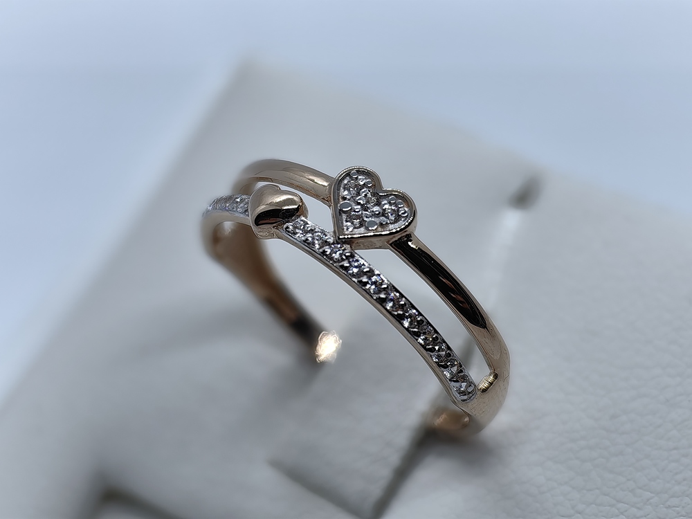 КОЛЬЦО С КАМНЯМИ (Au 585)