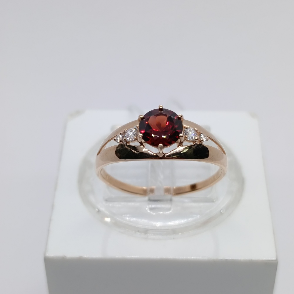 КОЛЬЦО С КАМНЯМИ (Au 585)