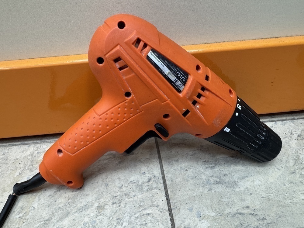 Шуруповерт Patriot FS 250