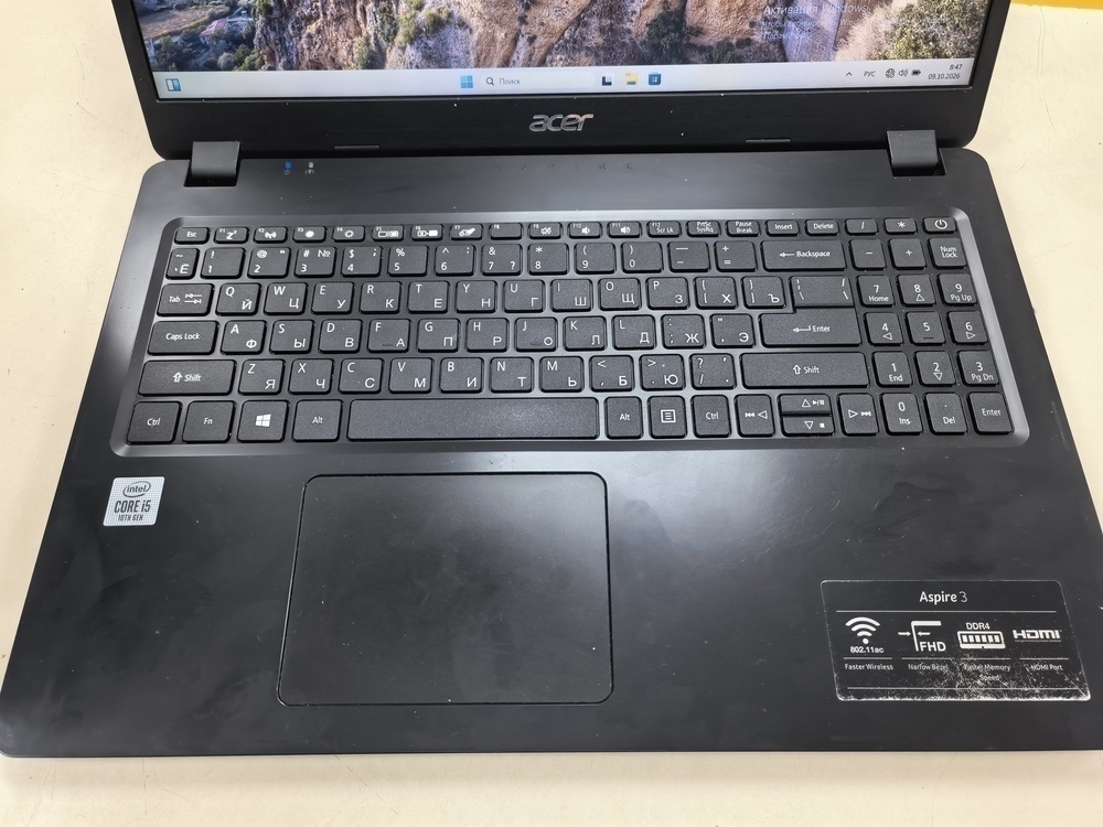 Ноутбук Acer; Core i5-1035G1, Intel UHD Graphics, 4 Гб, 240 Гб, Нет