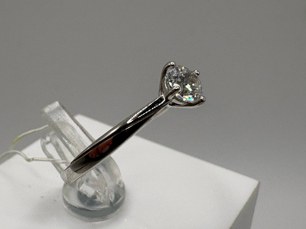 КОЛЬЦО С КАМНЕМ (Au 585)