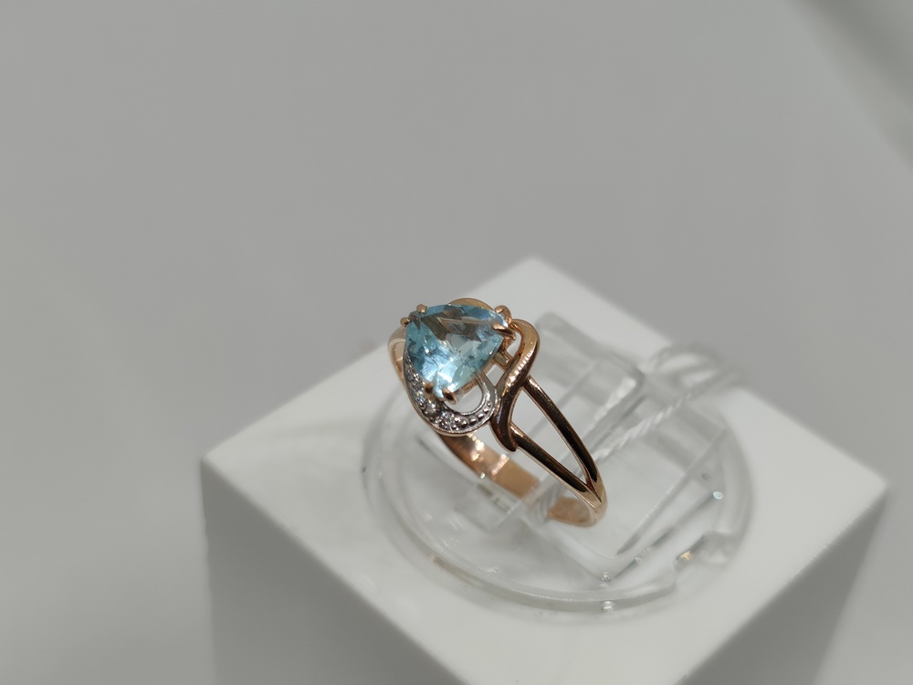 КОЛЬЦО С КАМНЯМИ (Au 585)