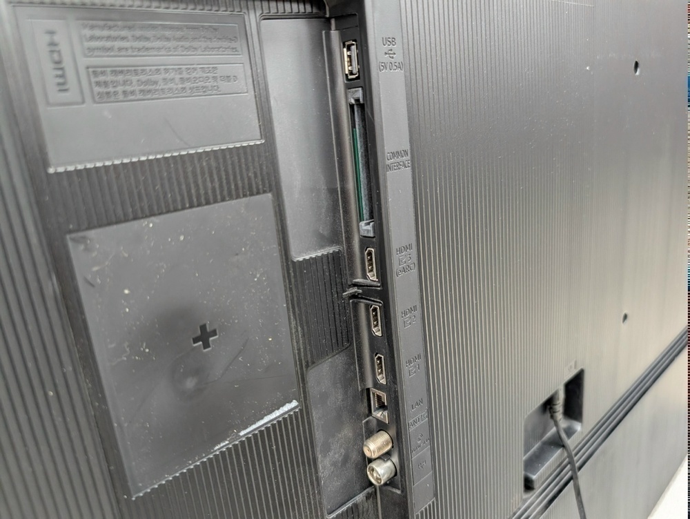 LED Телевизор Samsung UE50DU7100U