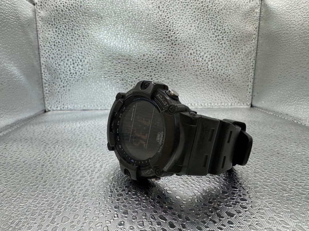 Часы наручные Casio AE-1500WH