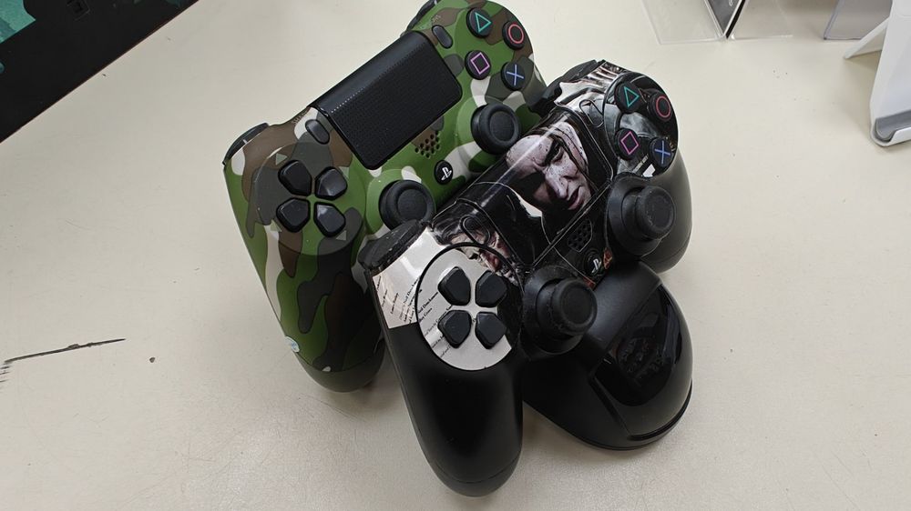 Игровая приставка PlayStation 4 Pro 1Tb