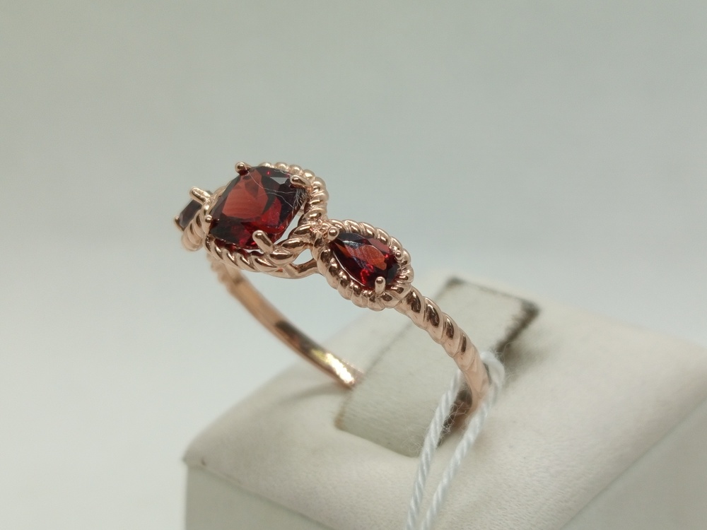 КОЛКМИ585 КОЛЬЦО С КАМНЯМИ (Au 585)