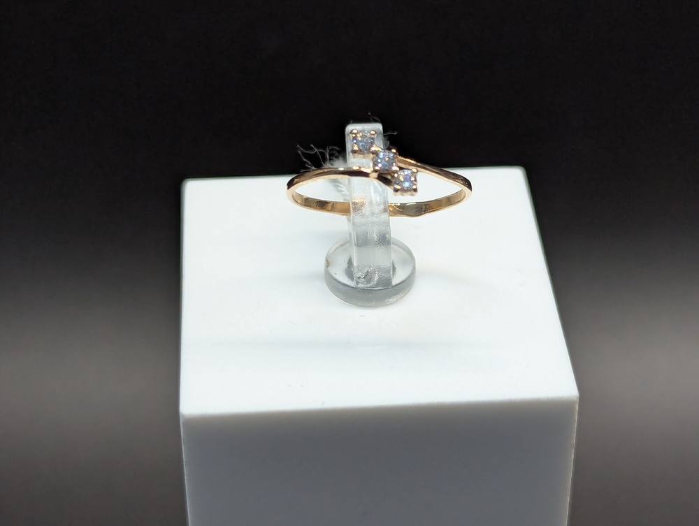 КОЛКМИ585 КОЛЬЦО С КАМНЯМИ (Au 585)