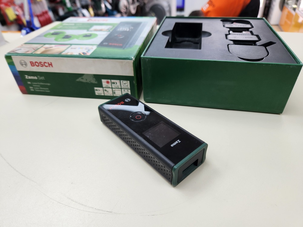 Дальномер BOSCH Zamo Set;