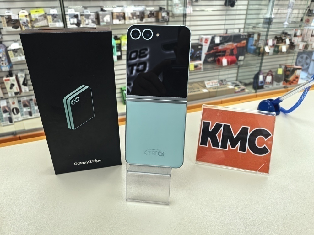 Смартфон Samsung Galaxy Z Flip 6 12/256