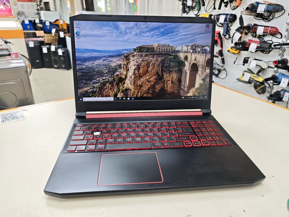 Ноутбук Acer; Core i5-9300H, GeForce RTX 2060, 12 Гб, 500 Гб, 250 Гб
