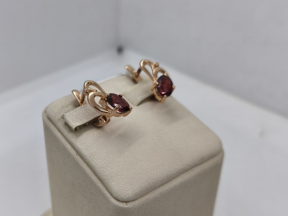 СЕРЬГИ С КАМНЕМ (Au 585)