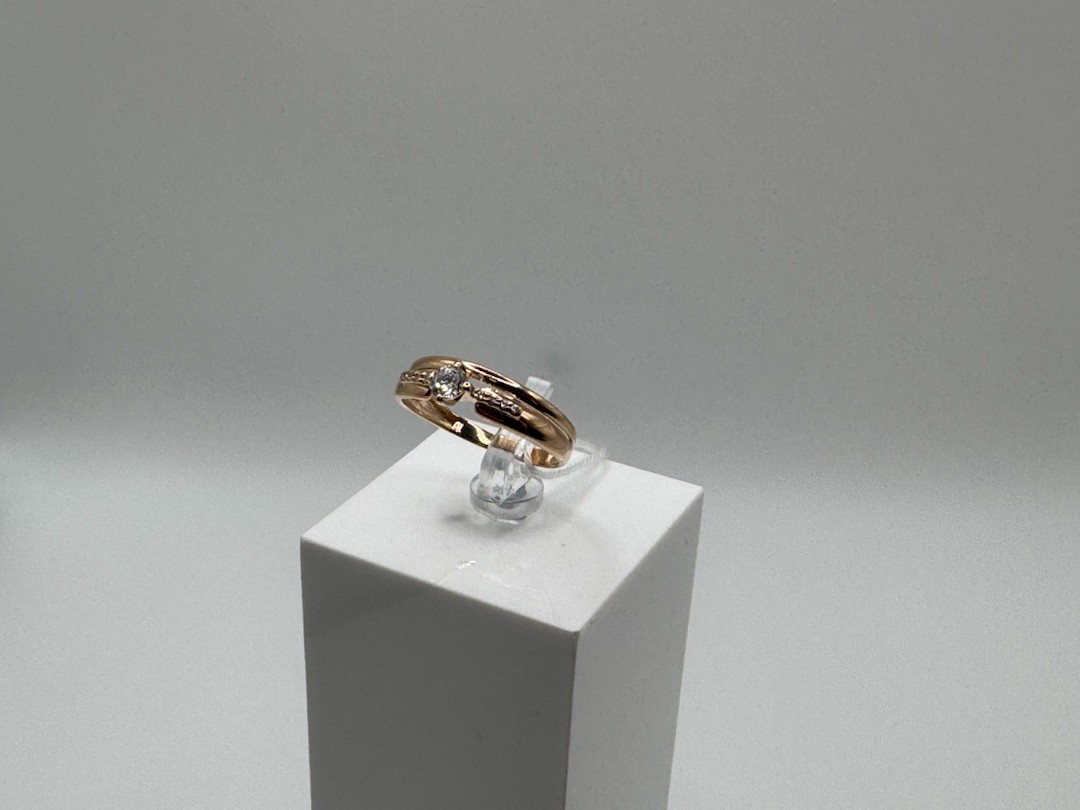 КОЛКМИ585 КОЛЬЦО С КАМНЯМИ (Au 585)