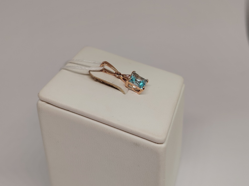 ПОДКМИ585 ПОДВЕСКА С КАМНЯМИ (Au 585)