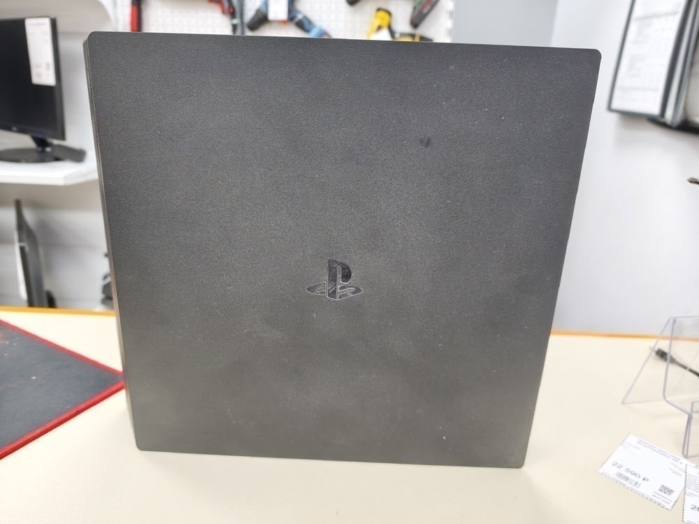 Игровая приставка PlayStation 4 Pro 1Tb