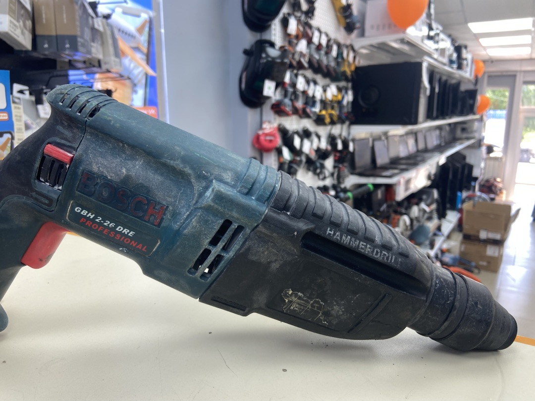 Перфоратор Bosch GBH 2-26 DRE;