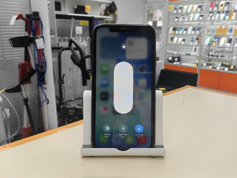 Смартфон Apple iPhone 11 128Gb