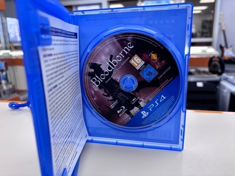 Игра Playstation 4 Bloodborne