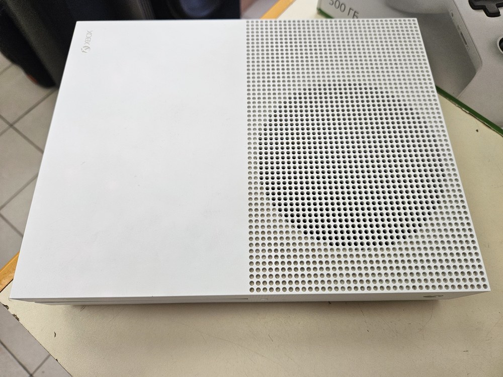 Игровая приставка Xbox One S 500Gb