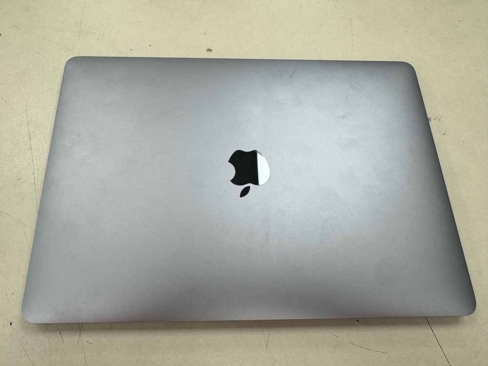 Ноутбук Apple MacBook Pro i5 (13 дюймов два порта Thunderbolt 3 2016) A1708