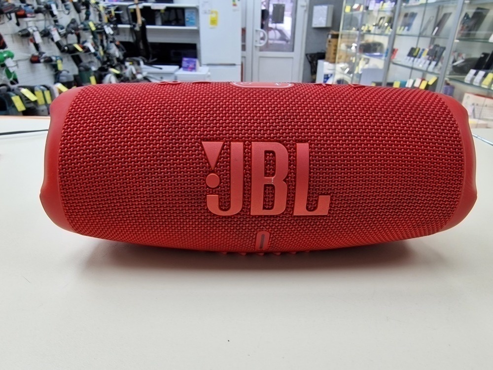 Портативная акустика JBL Charge 5