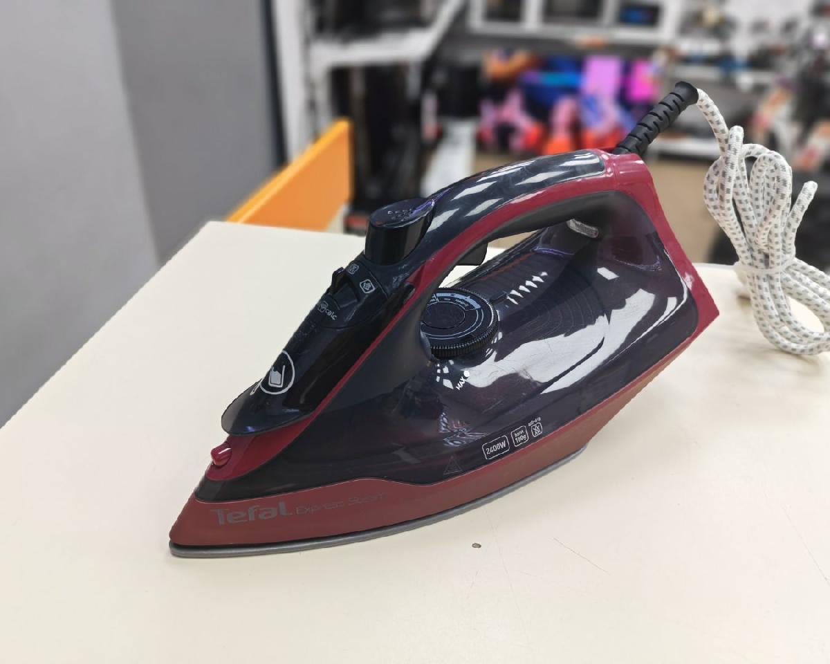 Утюг Tefal Express Steam FV2846E0