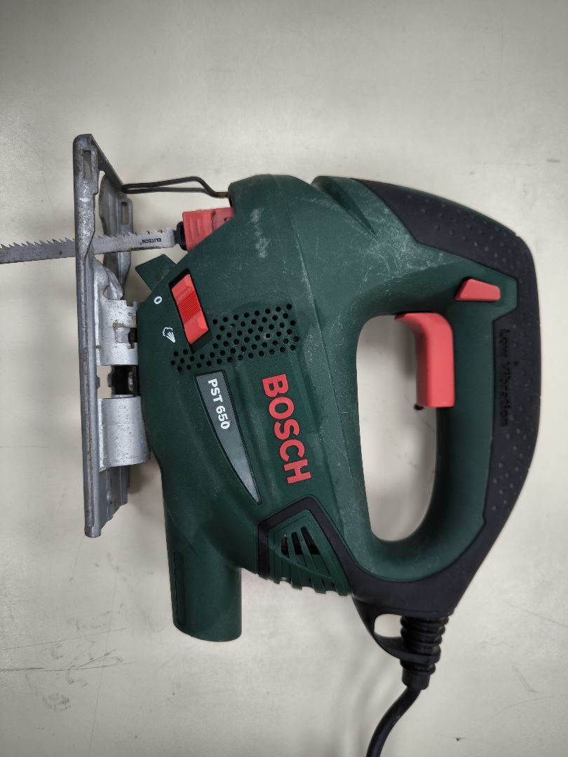 Лобзик Bosch PST 650