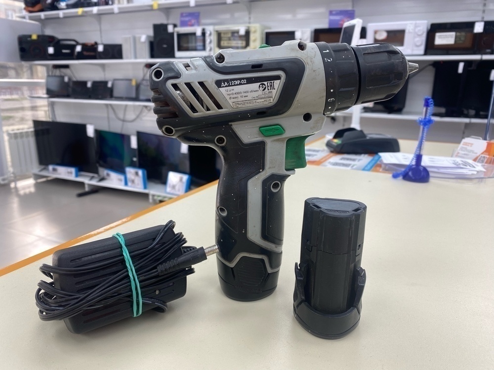 Шуруповерт Интерскол ДА-12/ЭР-02