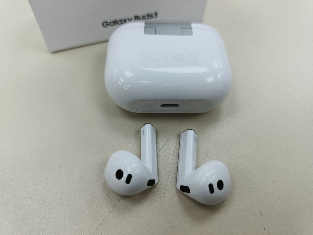 Наушники беспроводные Samsung Galaxy Buds 3