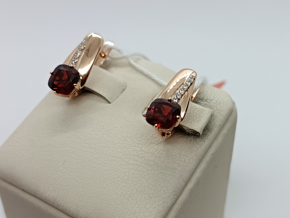 СЕРЬГИ С КАМНЯМИ (Au 585)