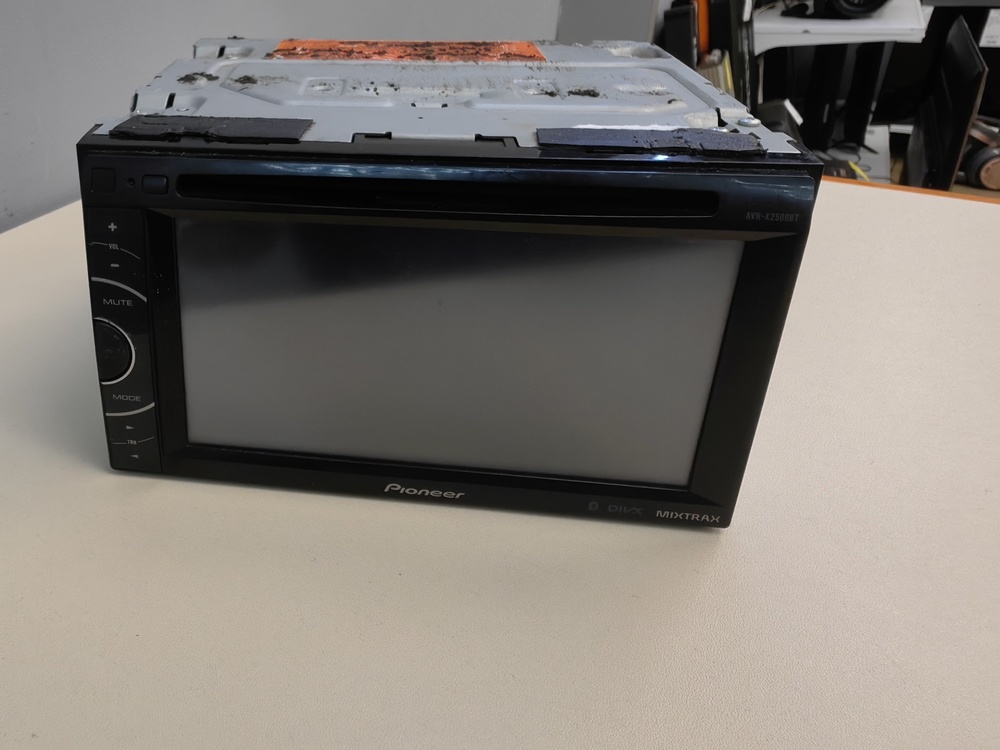 Автомагнитола Pioneer AVH-X2500BT