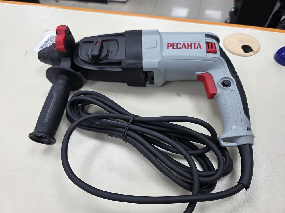 Перфоратор Ресанта П-32-1000К