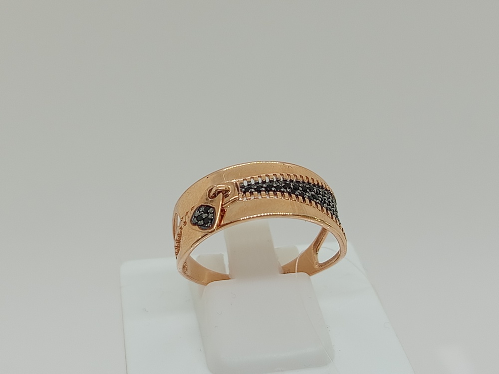 КОЛЬЦО С КАМНЯМИ (Au 585)