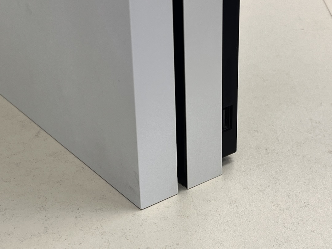 Игровая приставка Xbox One S 1TB