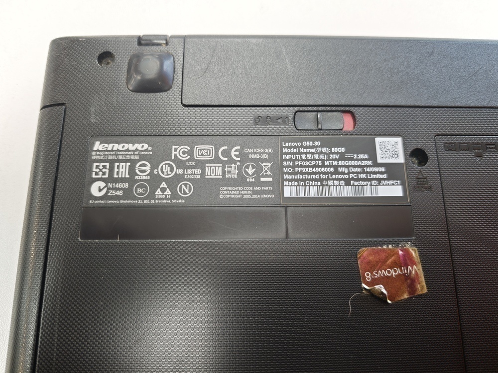 Ноутбук Lenovo; Pentium N3530, HD Graphics, 2 Гб, Нет, 320 Гб