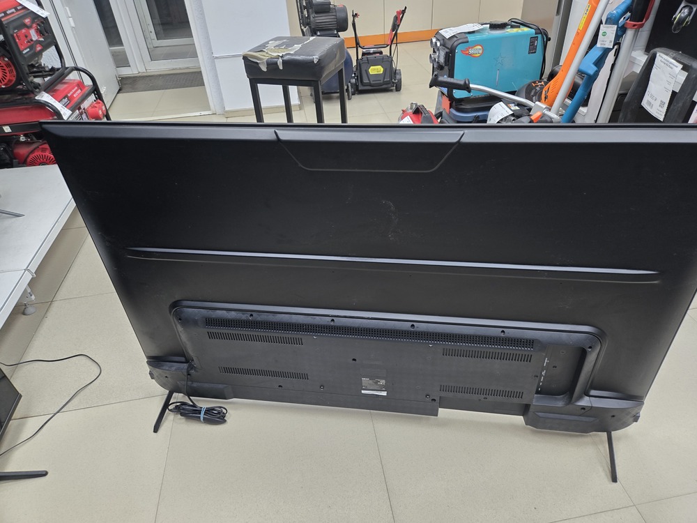 LED Телевизор Dexp 65UCY1