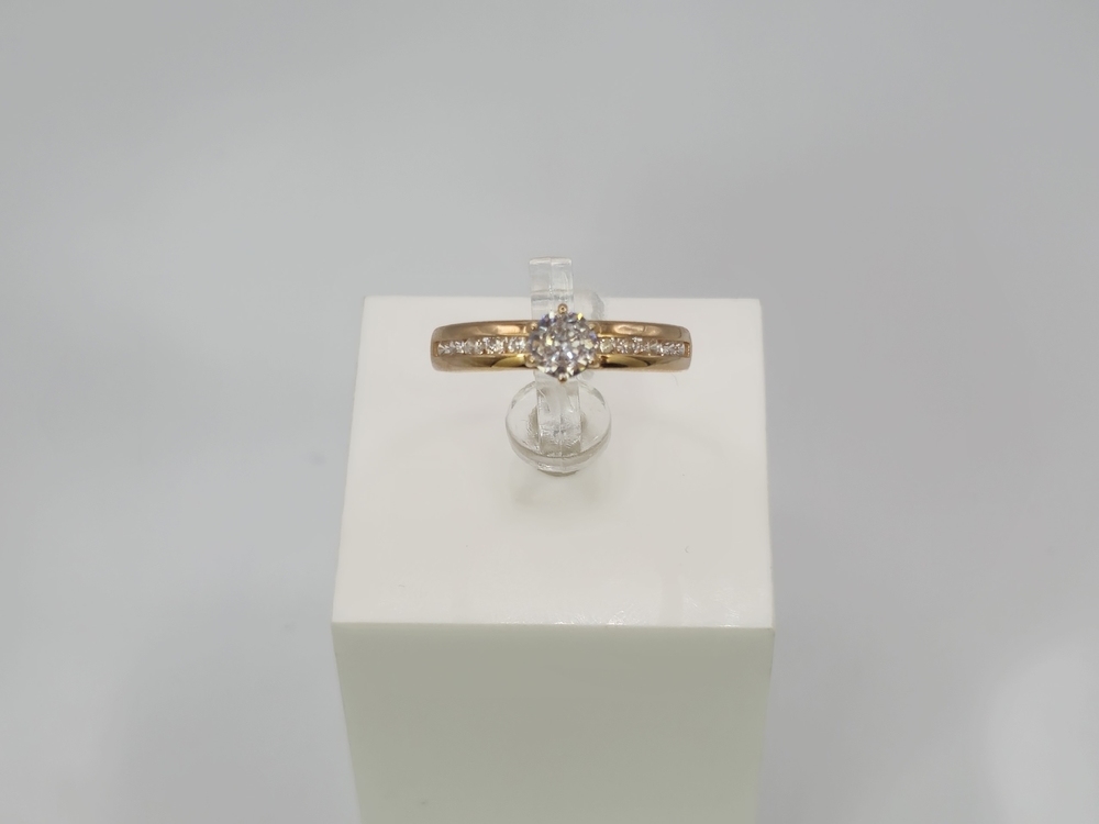 КОЛКМИ585 КОЛЬЦО С КАМНЯМИ (Au 585)