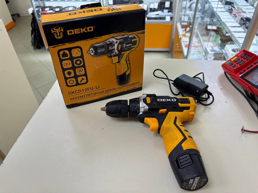 Шуруповерт Deko DKCD12FU-LI