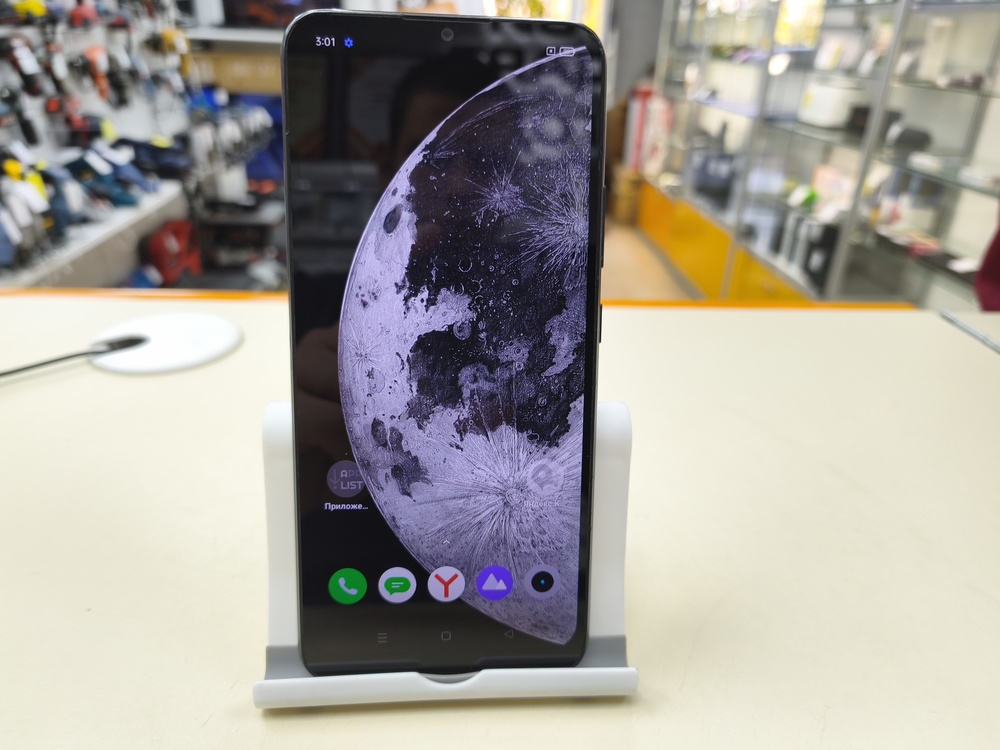 Смартфон Realme C21 3/32