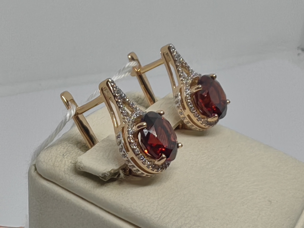 СЕРЬГИ С КАМНЯМИ (Au 585)