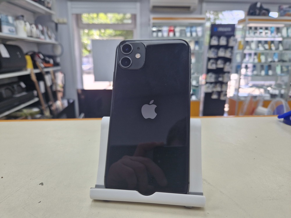 Смартфон Apple iPhone 11 128Gb