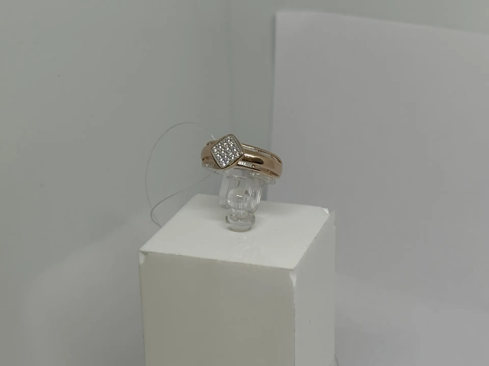 КОЛЬЦО С КАМНЯМИ (Au 585)